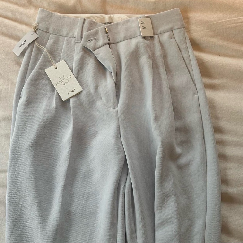 Aritzia effortless pants